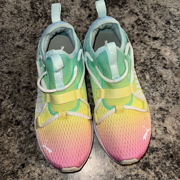 Puma Girls Rainbow SoftRide Rift Slip on sneaker - Picture 4 of 9